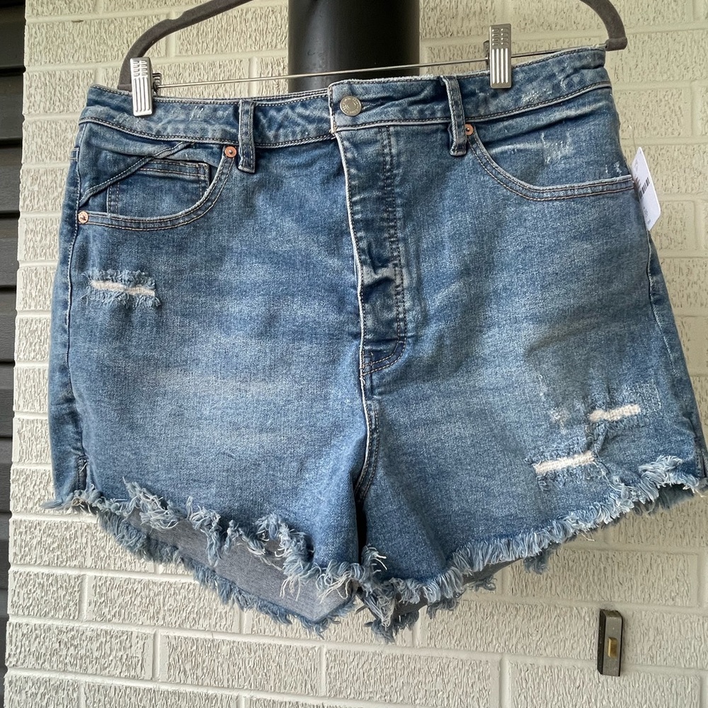 Free People Curvy Vintage High Rise short 33 New NWT denim medi